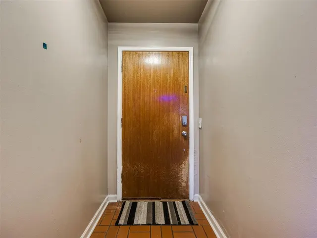 Photo 5 — 4440 NW 11th Street, Oklahoma City, OK 73107
