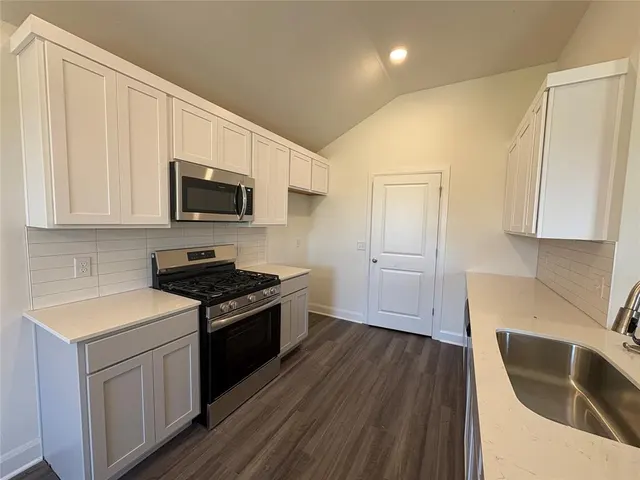 Photo 4 — 2301 SE 89th Terrace, Oklahoma City, OK 73160