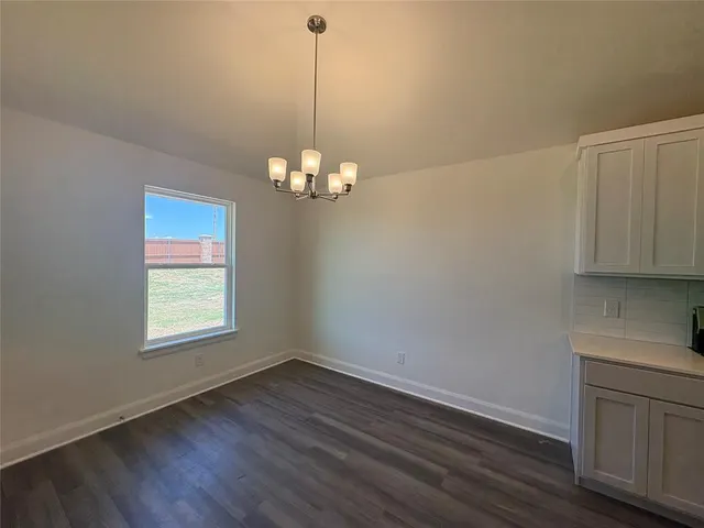 Photo 5 — 2301 SE 89th Terrace, Oklahoma City, OK 73160