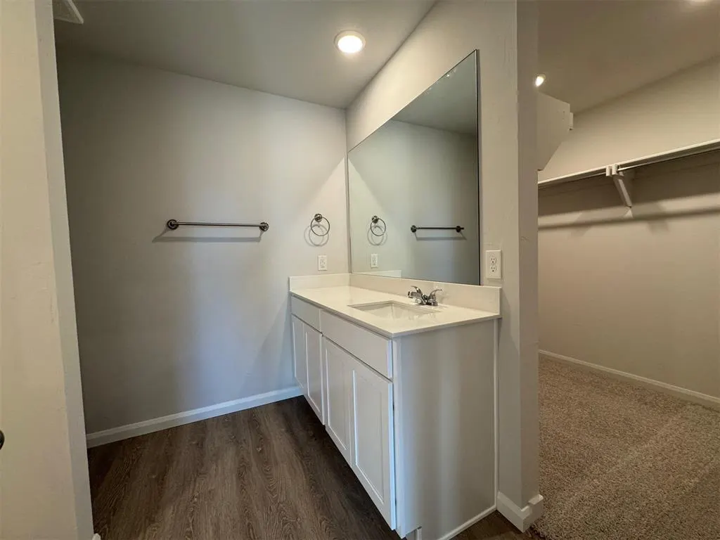 Photo 7 — 937 S Buffalo Lane, Mustang, OK 73064