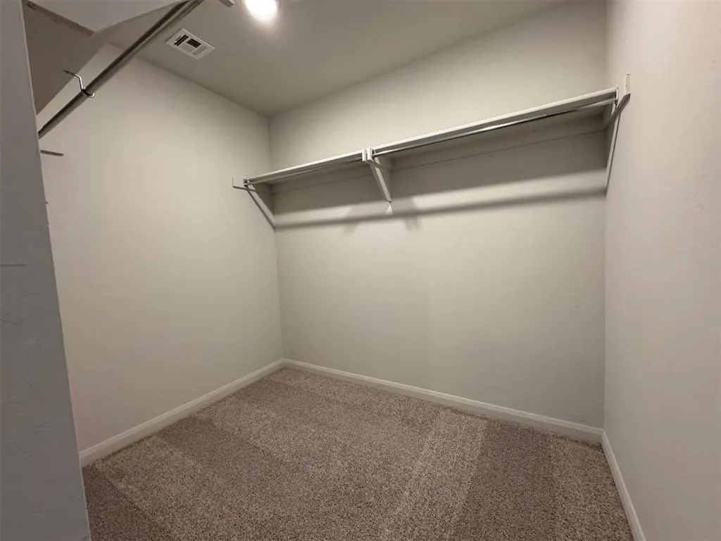 Photo 9 — 937 S Buffalo Lane, Mustang, OK 73064