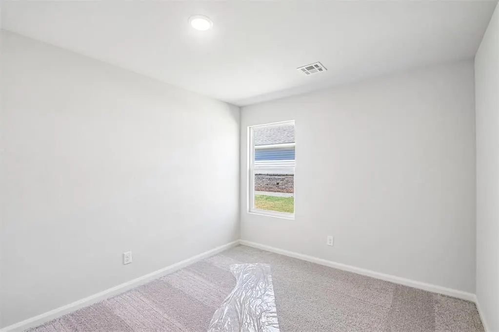 Photo 25 — 937 S Buffalo Lane, Mustang, OK 73064