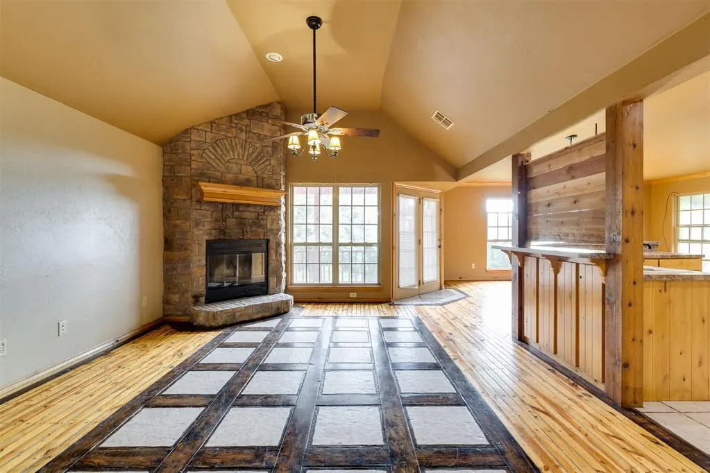 Photo 4 — 4000 N Country Club Road, Newcastle, OK 73065