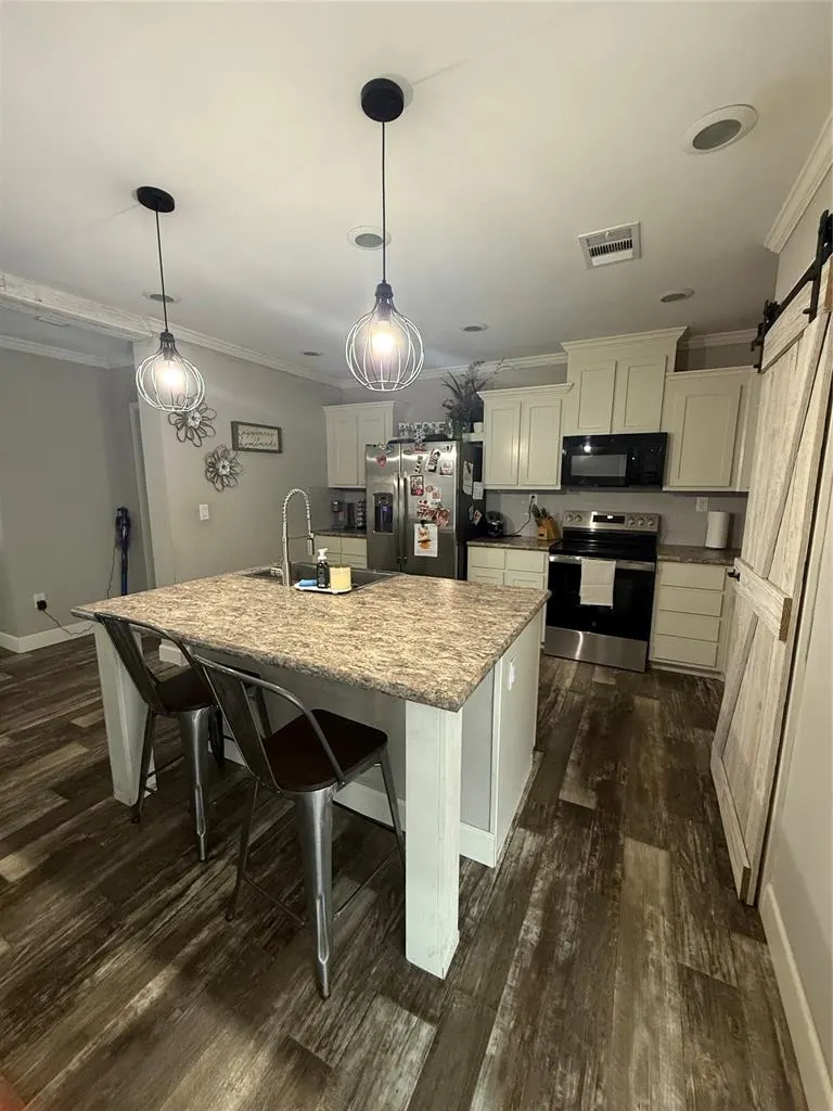 Photo 6 — 313 N BROADWAY Street, Duke, OK 73532