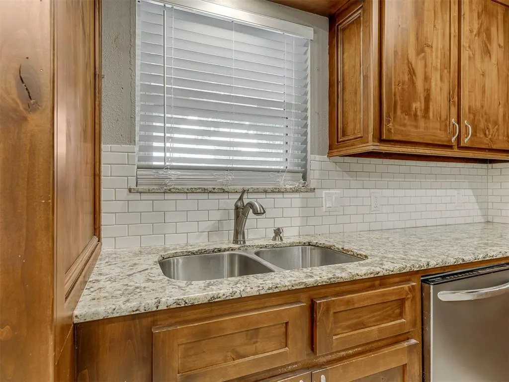 Photo 29 — 502 W Morehead Avenue, Washington, OK 73093