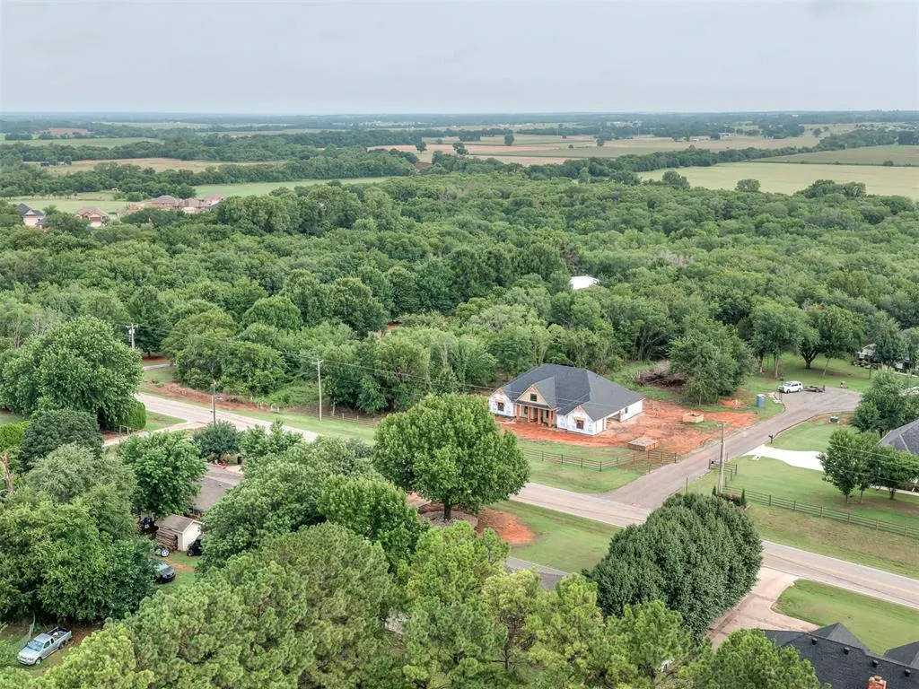Photo 41 — 502 W Morehead Avenue, Washington, OK 73093