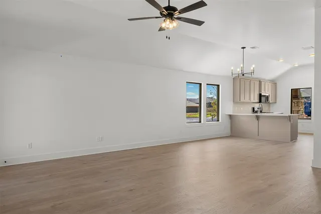 Photo 5 — 3905 Eureka Drive, Norman, OK 73069