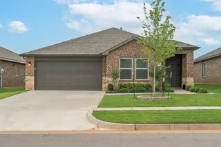 Sold home at 10517 SW 41st Place