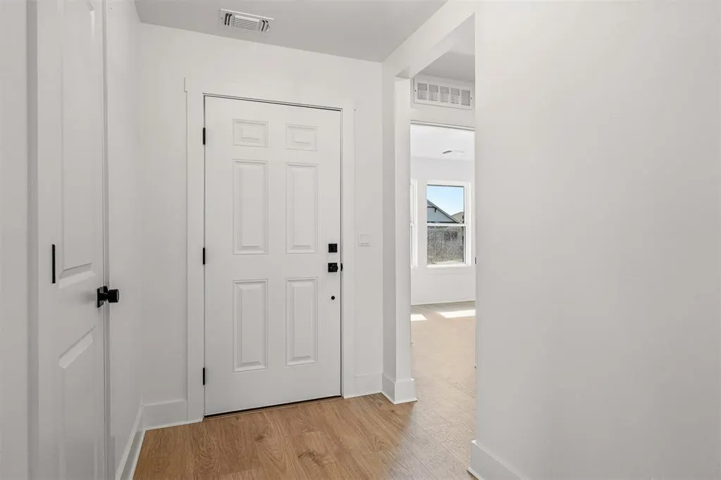 Photo 4 — 3804 Eureka Drive, Norman, OK 73069