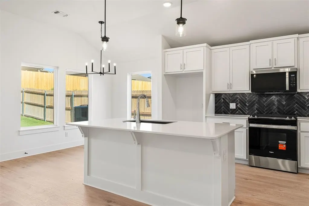 Photo 15 — 3804 Eureka Drive, Norman, OK 73069
