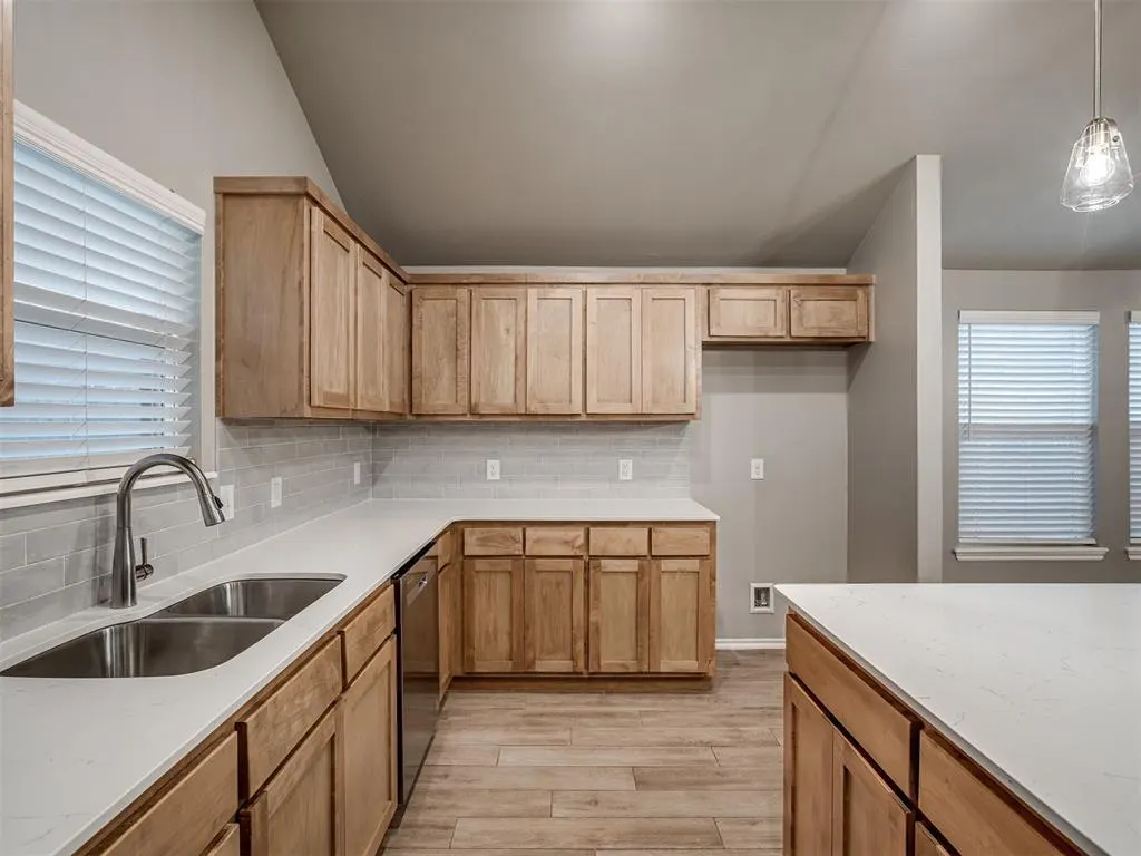 Photo 21 — 17609 Boling Farm Road, Edmond, OK 73012