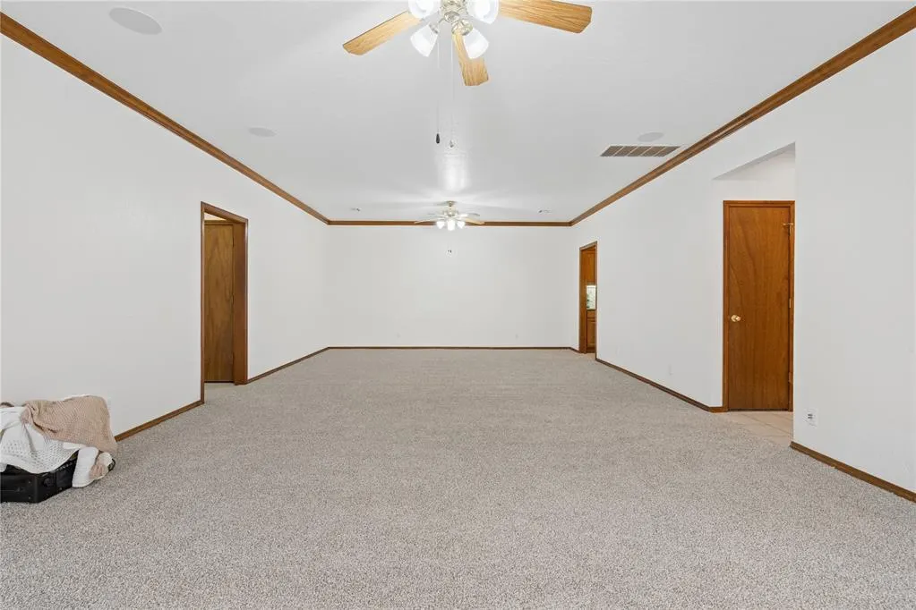 Photo 9 — 16104 Vintage Court, Edmond, OK 73013