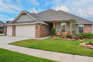 Sold home at 8517 NW 109th Terrace