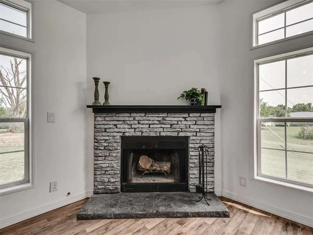 Photo 17 — 206 N Pine Street, Crescent, OK 73028