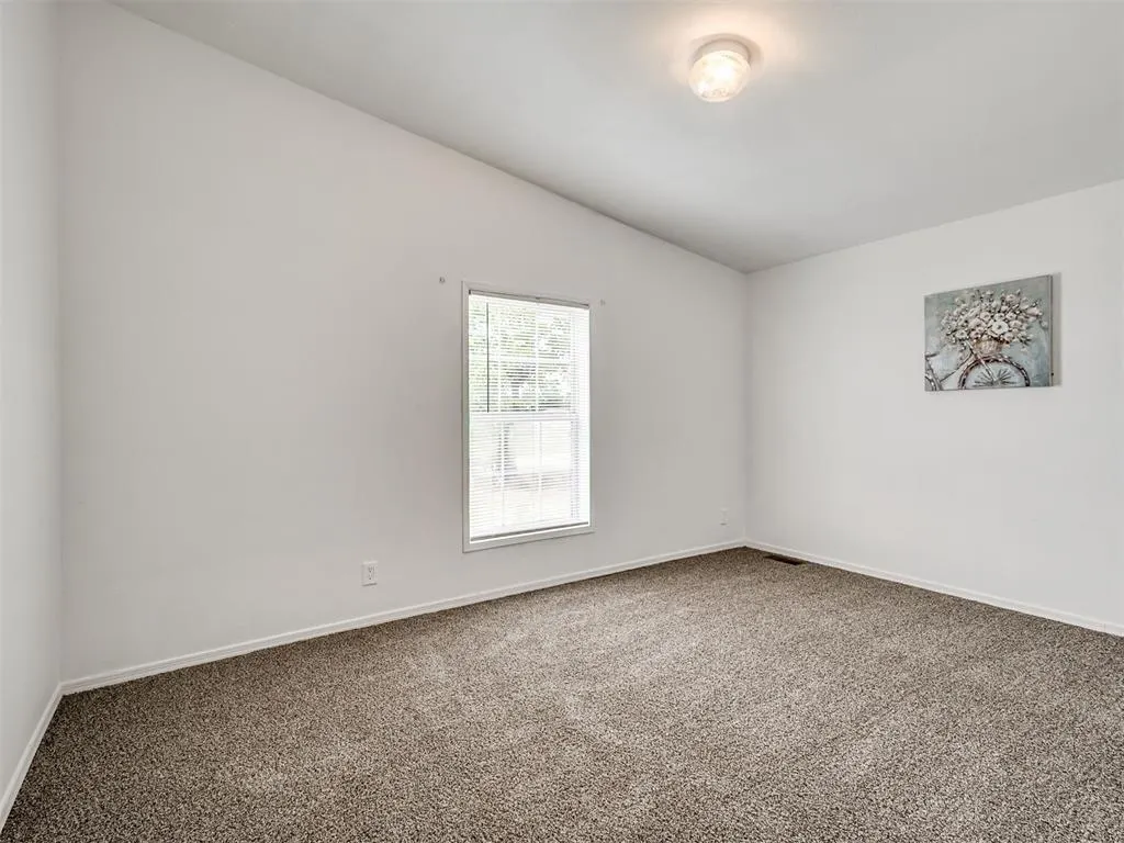Photo 32 — 206 N Pine Street, Crescent, OK 73028
