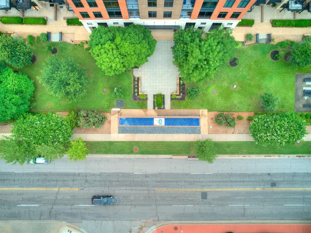 Photo 31 — 241 NE 4th Street 3, Oklahoma City, OK 73104