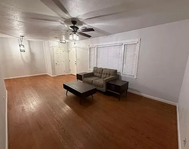 Photo 7 — 124 E Pratt Drive, Midwest City, OK 73110