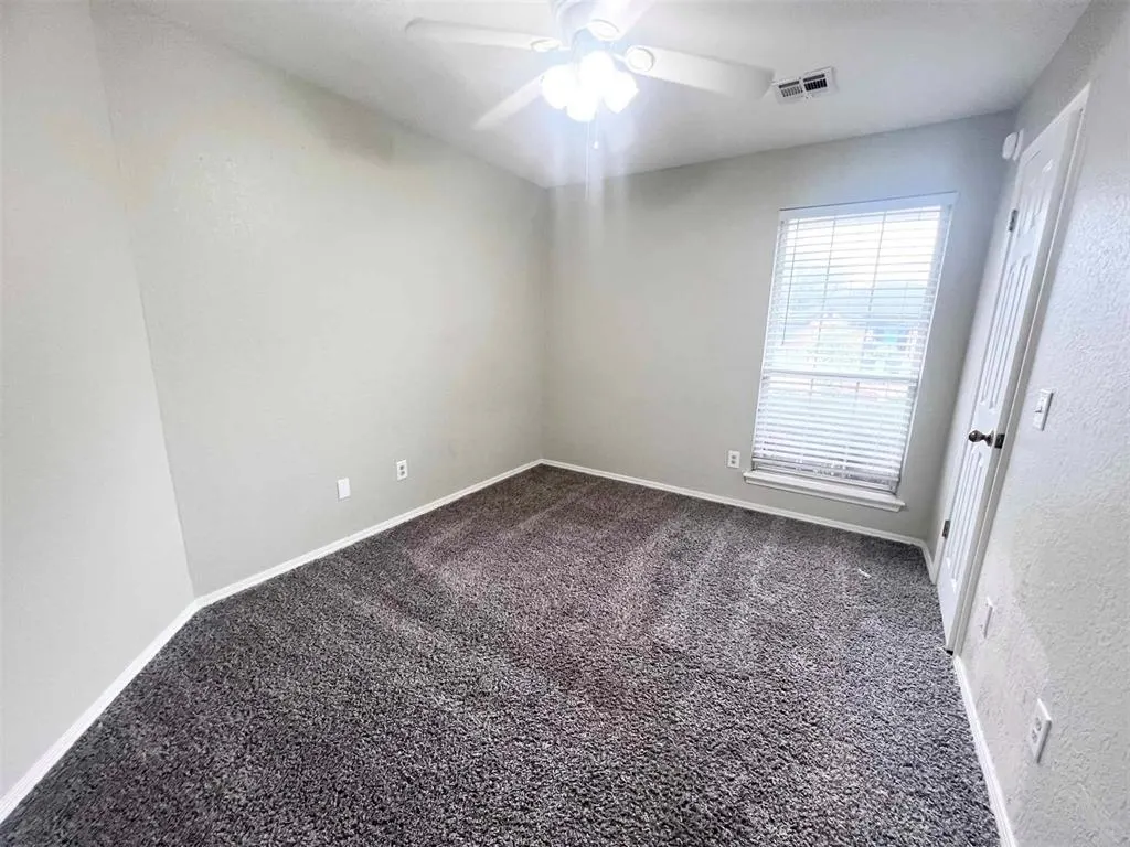 Photo 13 — 1717 Pinnacle Lane, Edmond, OK 73003
