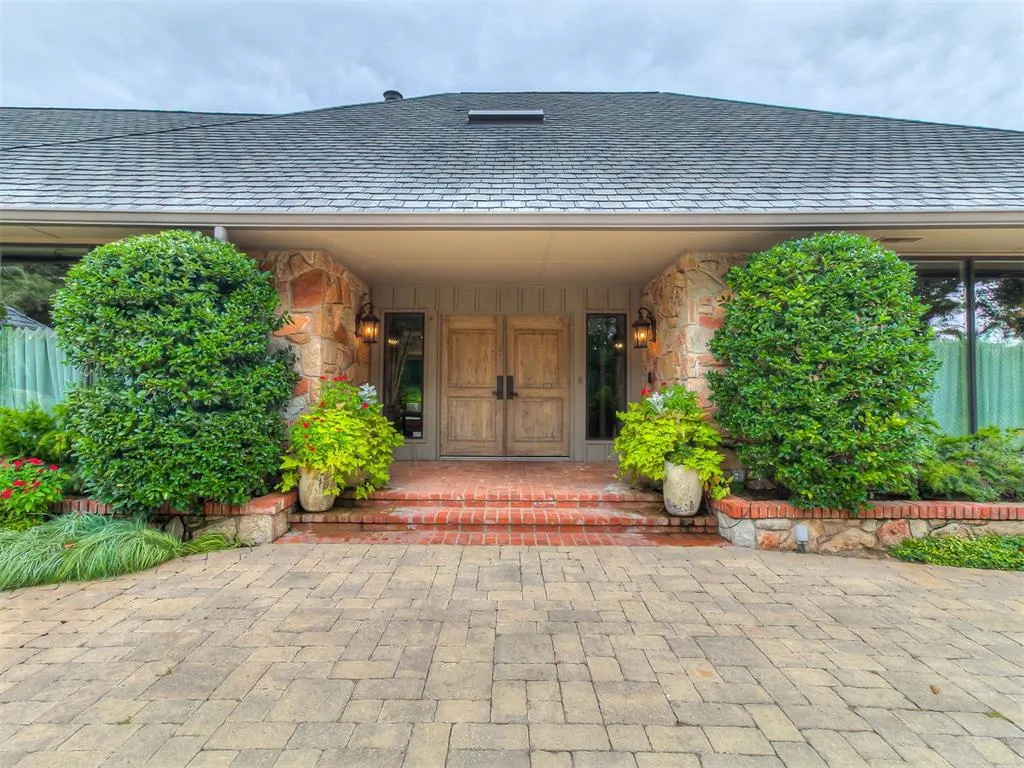 Photo 2 — 4817 Oakdale Farm Road, Edmond, OK 73013