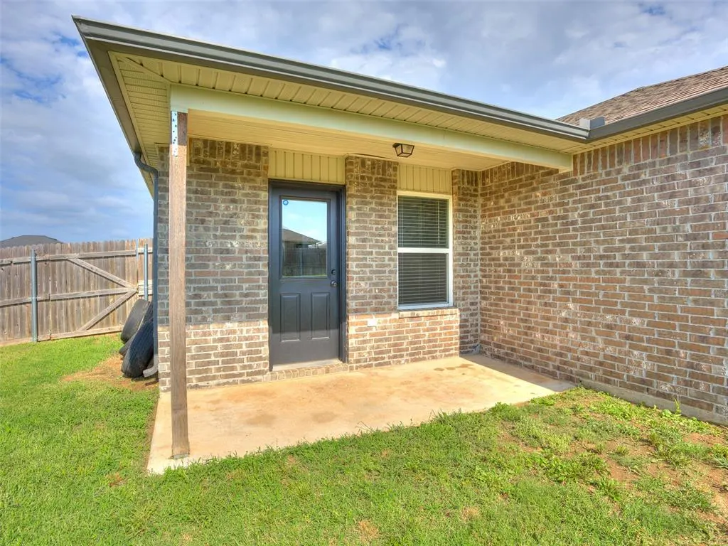 Photo 30 — 215 Waterside Drive, Newcastle, OK 73065