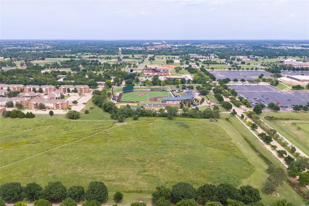 Photo 42 — 2757 Walnut Road, Norman, OK 73072