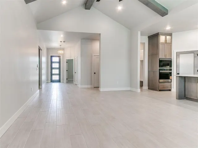 Photo 6 — 1304 Monterey Drive, Norman, OK 73072