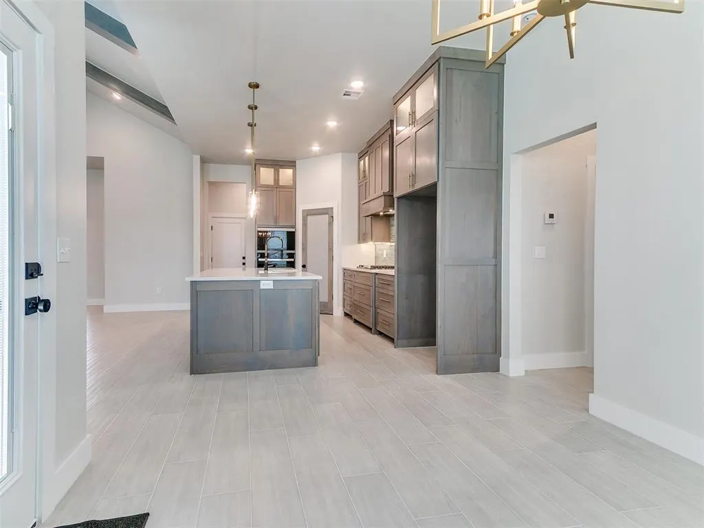 Photo 15 — 1304 Monterey Drive, Norman, OK 73072