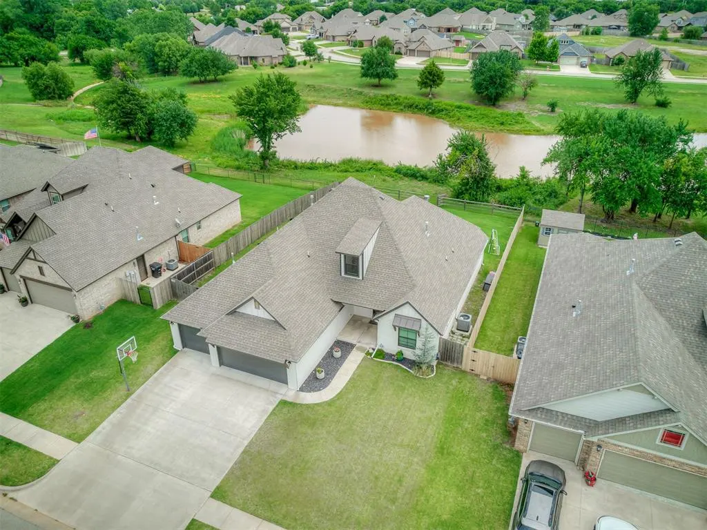 Photo 44 — 2508 NE 15th Street, Moore, OK 73160