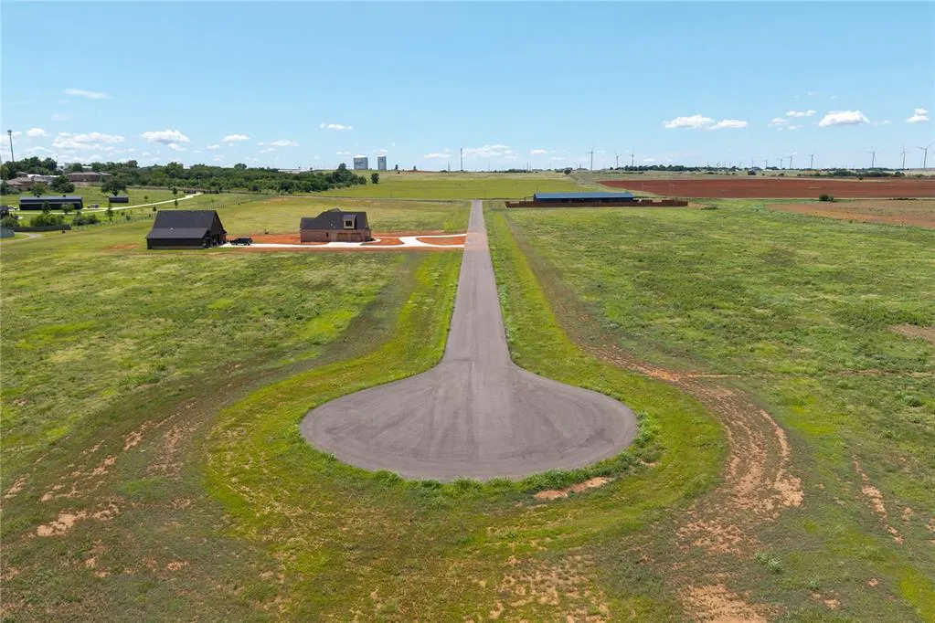 Photo 4 — 24119 E 106 Road, Weatherford, OK 73096