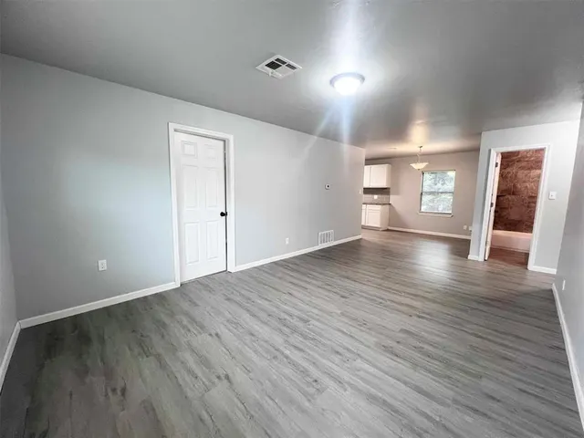 Photo 2 — 3133 NW 32nd Street, Oklahoma City, OK 73112