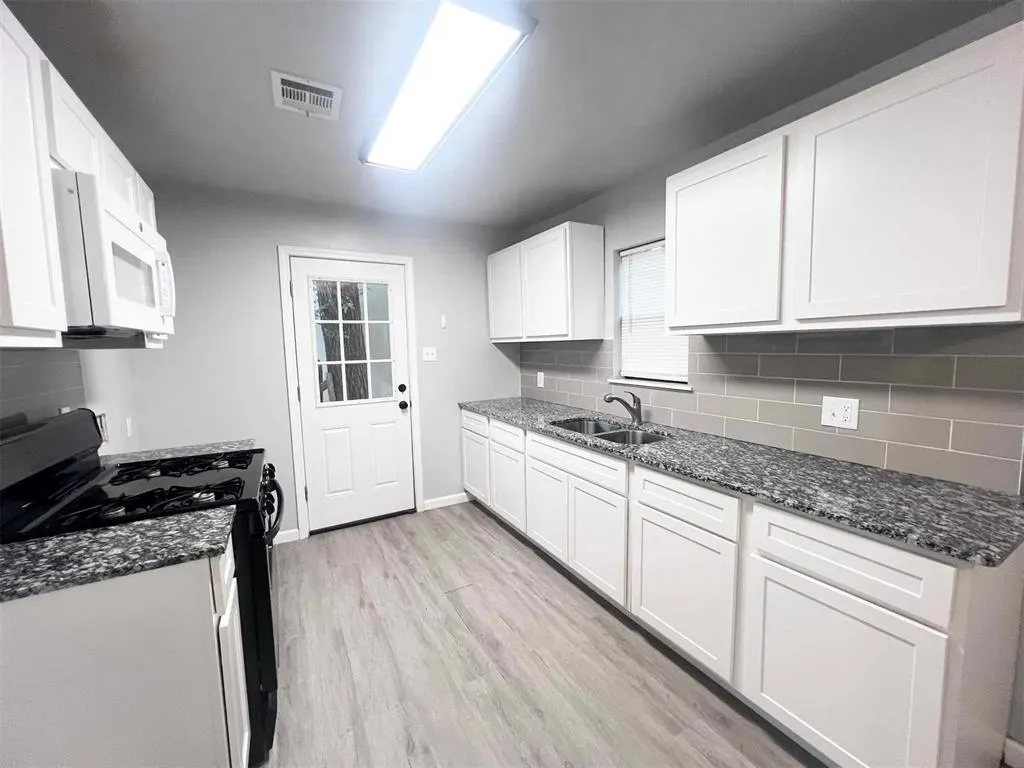 Photo 5 — 3133 NW 32nd Street, Oklahoma City, OK 73112