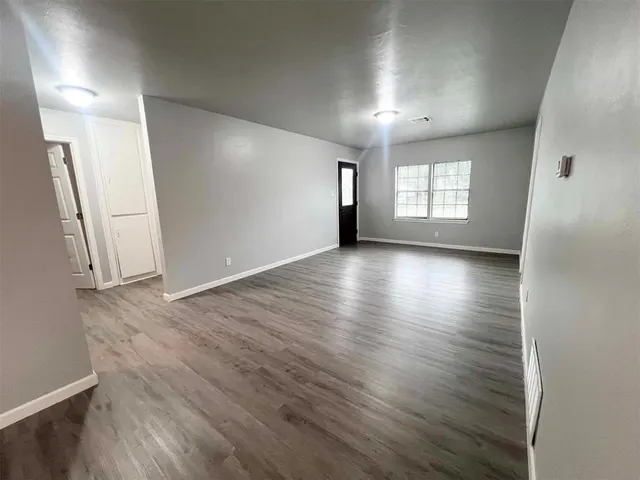 Photo 8 — 3133 NW 32nd Street, Oklahoma City, OK 73112