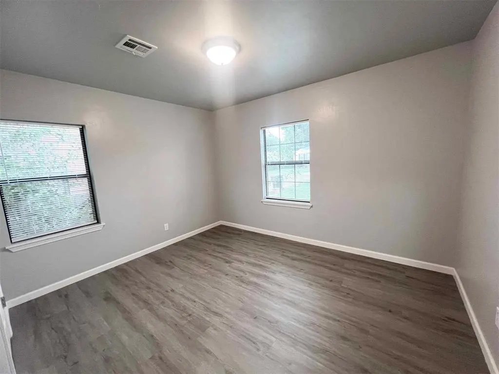 Photo 9 — 3133 NW 32nd Street, Oklahoma City, OK 73112