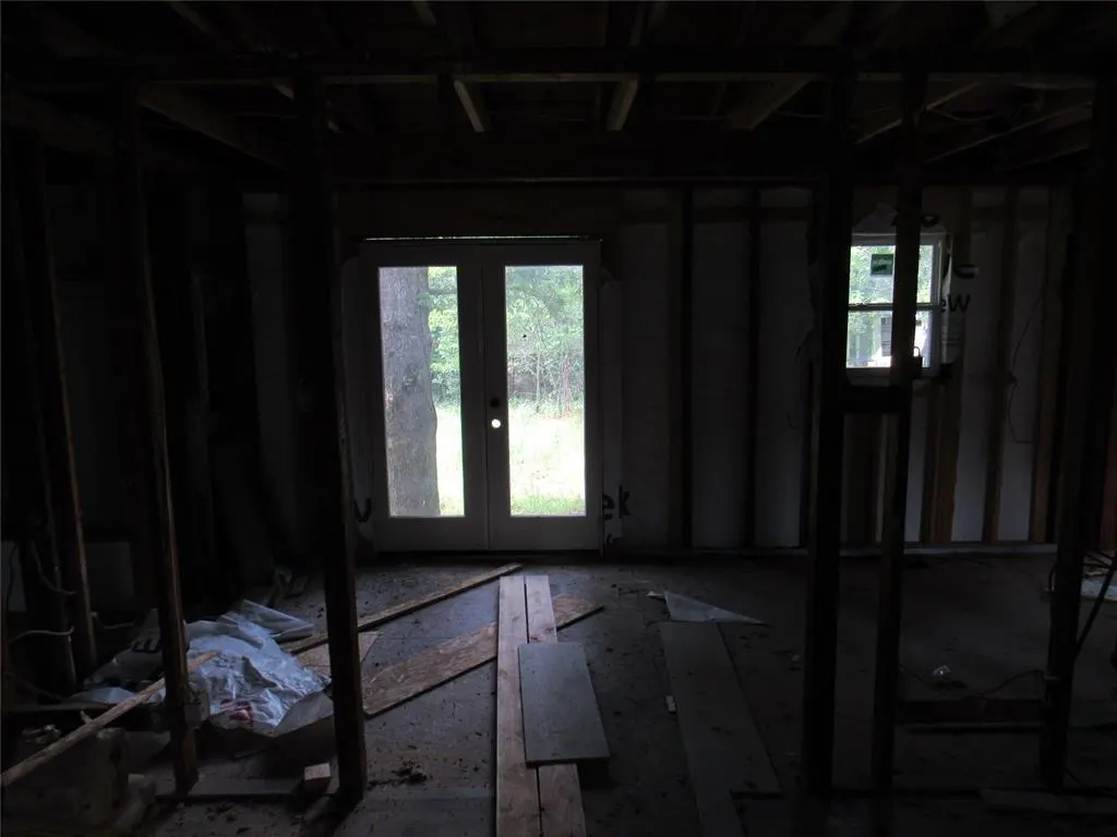Photo 5 — 29724 Pond Drive, Macomb, OK 74852
