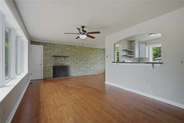 Photo 7 — 1408 Oxford Way, The Village, OK 73120