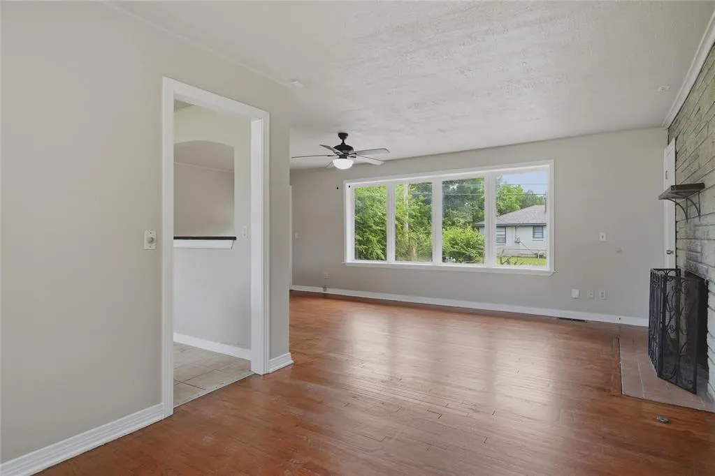 Photo 12 — 1408 Oxford Way, The Village, OK 73120