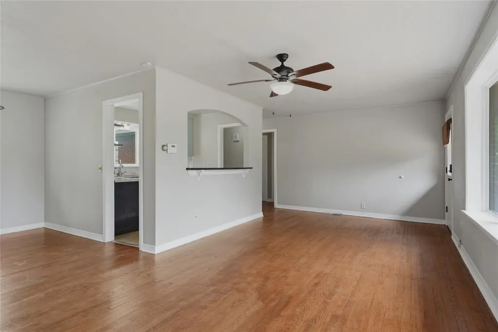 Photo 14 — 1408 Oxford Way, The Village, OK 73120