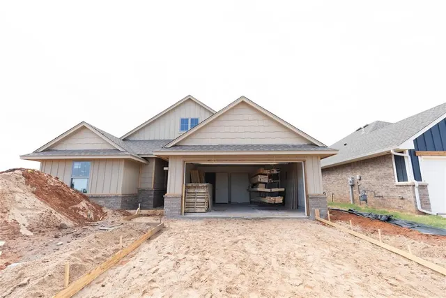 Photo 2 — 10248 SW 55th Terrace, Mustang, OK 73064
