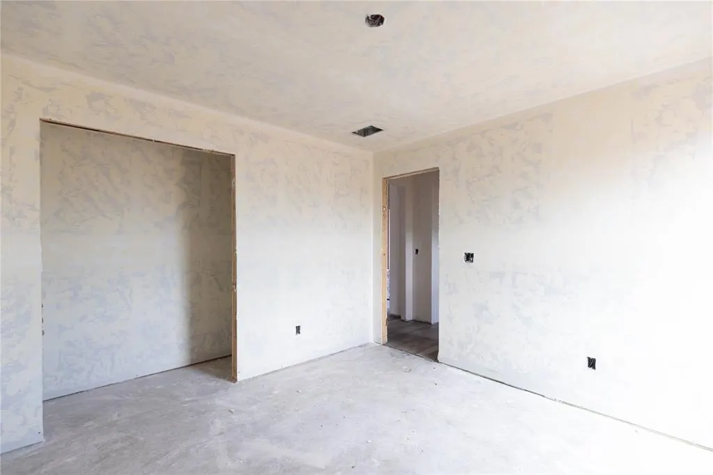 Photo 11 — 10248 SW 55th Terrace, Mustang, OK 73064