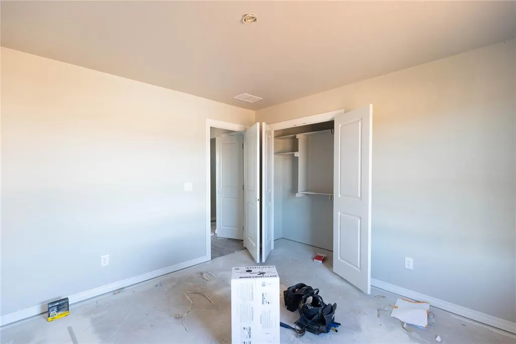 Photo 10 — 10248 SW 55th Terrace, Mustang, OK 73064