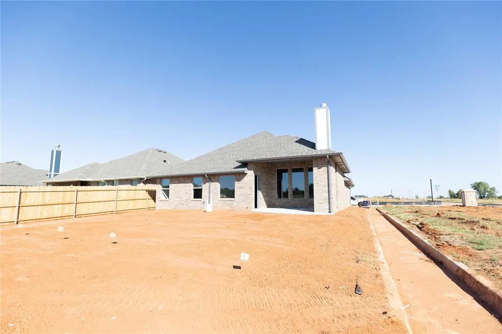 Photo 23 — 10248 SW 55th Terrace, Mustang, OK 73064