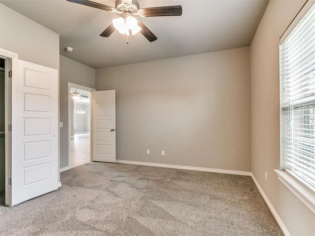 Photo 16 — 9517 Morgan Crossing Drive, Yukon, OK 73099