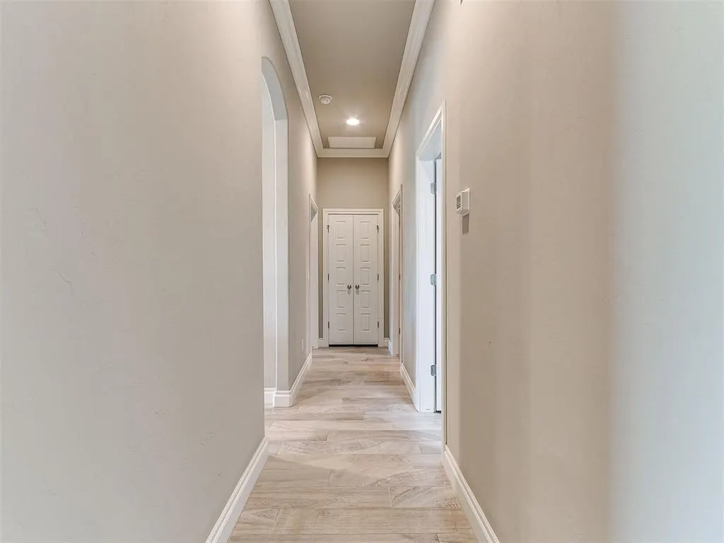Photo 18 — 9517 Morgan Crossing Drive, Yukon, OK 73099