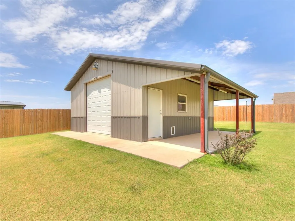 Photo 34 — 9517 Morgan Crossing Drive, Yukon, OK 73099