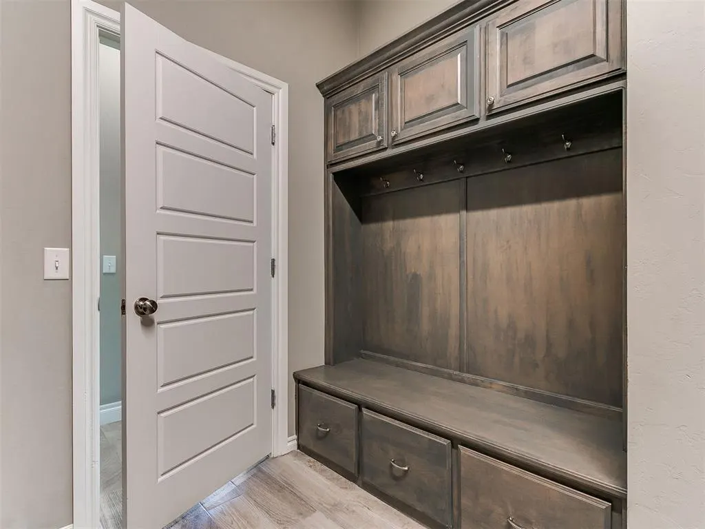 Photo 30 — 9517 Morgan Crossing Drive, Yukon, OK 73099