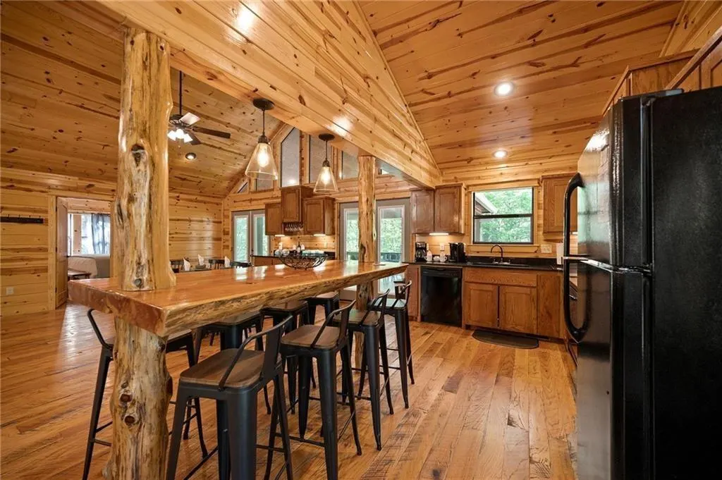 Photo 16 — 557 Hidden Dogwood Trail, Broken Bow, OK 74728