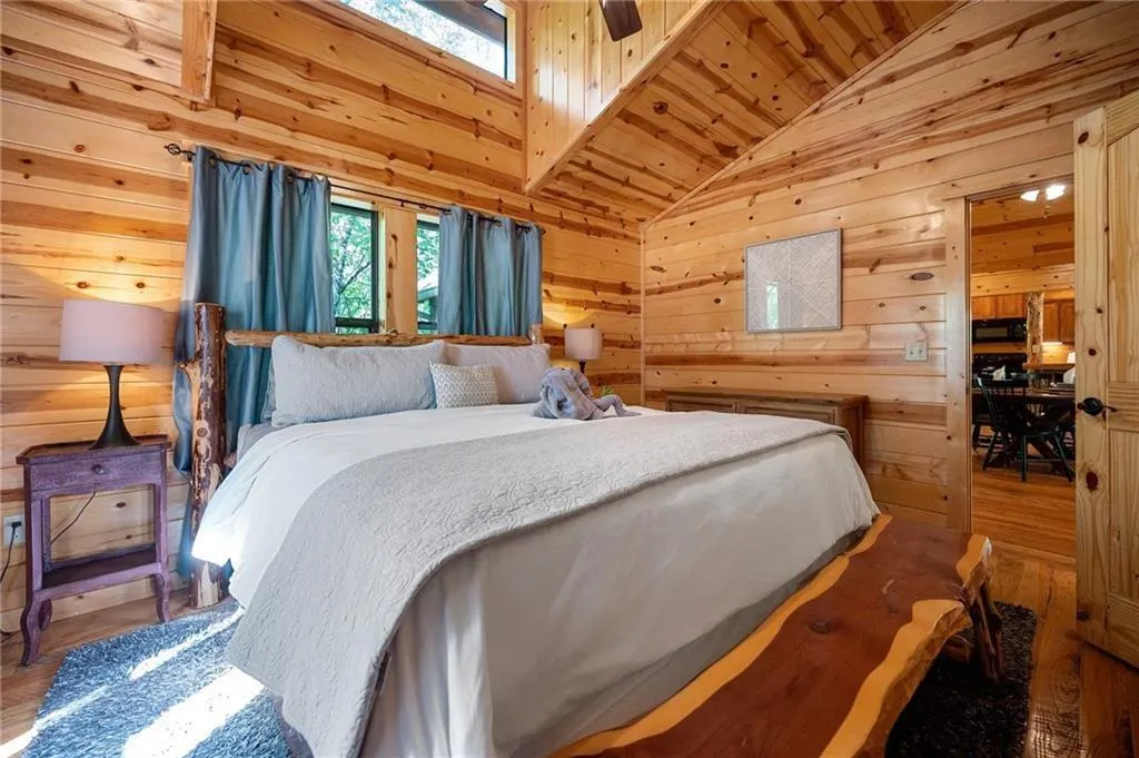 Photo 21 — 557 Hidden Dogwood Trail, Broken Bow, OK 74728