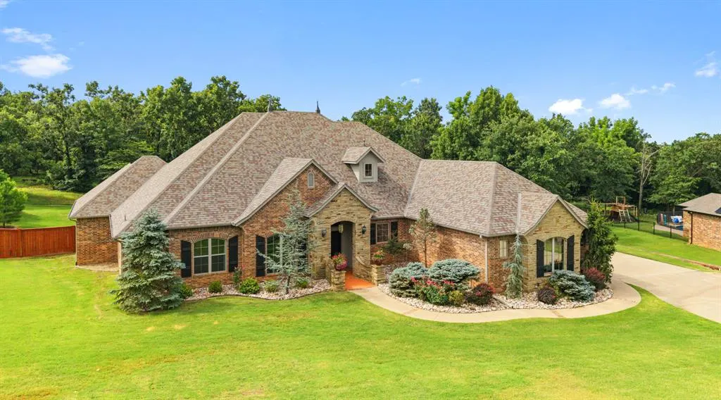 Front exterior — 4160 Newburg Drive, Choctaw, OK 73020