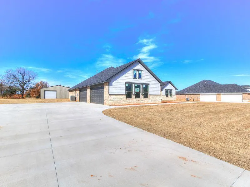 Photo 19 — 11701 Ward Road, Edmond, OK 73034