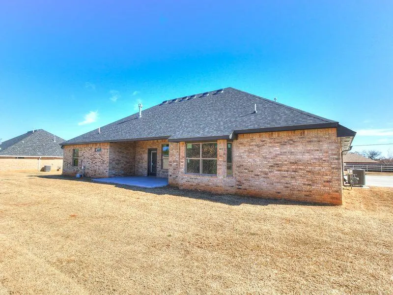 Photo 16 — 11701 Ward Road, Edmond, OK 73034